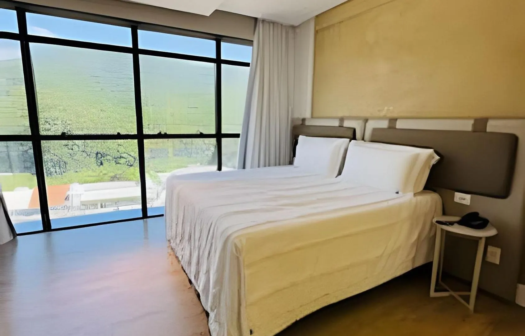 Suite Com Vista Para A Montanha Итапема